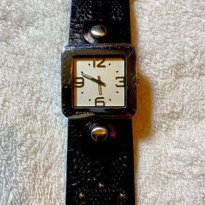 ♥️ FOSSIL DETACHABLE SQUARE  WATCH ♥️